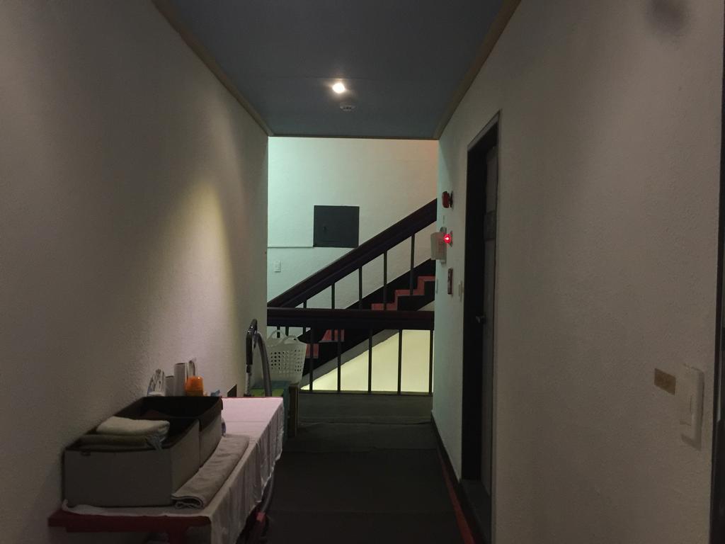Backpackers In Jeju City Center Екстер'єр фото