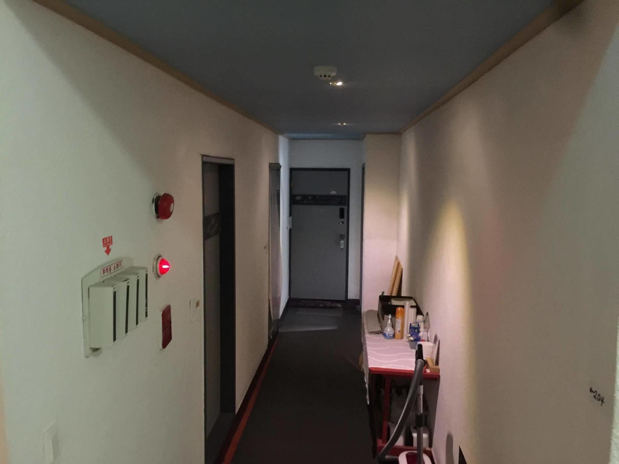 Backpackers In Jeju City Center Екстер'єр фото